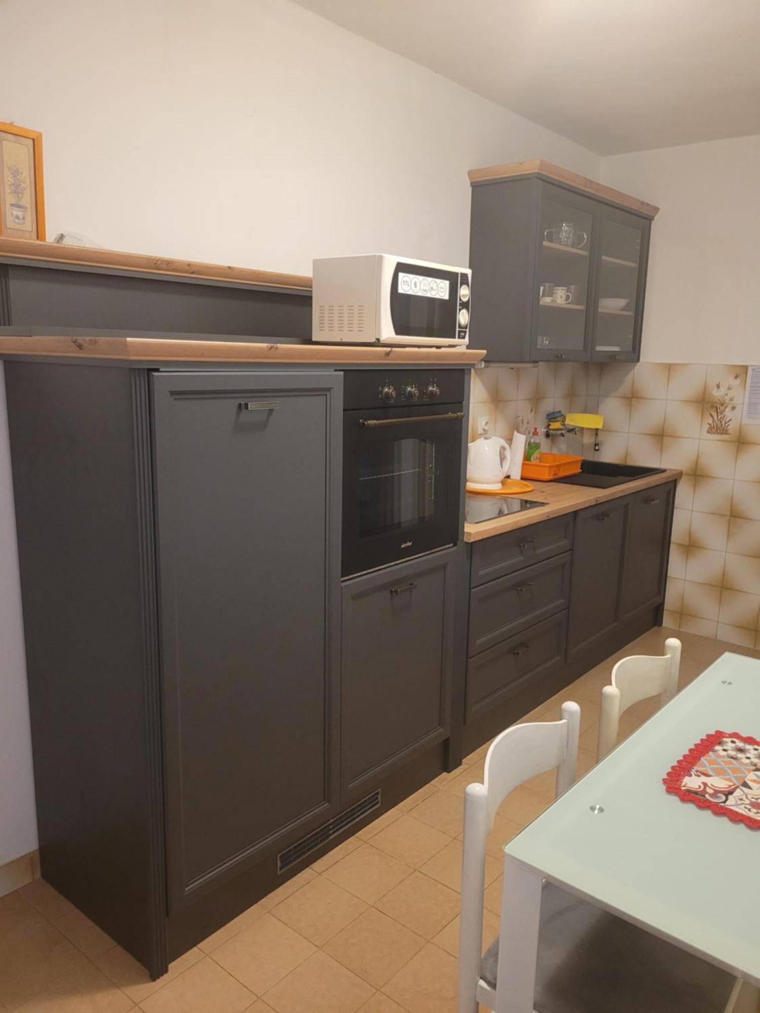 Apartments Coko Omis Ruang foto